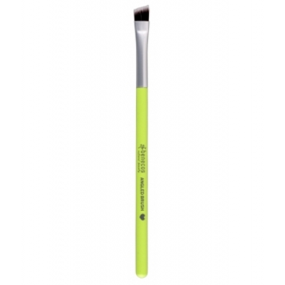 Benecos Pinceau Biseauté produit Accessoire de maquillage Les Copines Bio